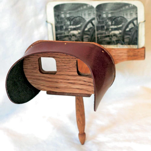 Twórcą pierwszego, wykonanego już w 1861 roku, stereoskopu do oglądania stereopar był Oliver Wendell Holmes