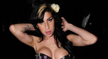 Amy Winehouse z nowym biustem