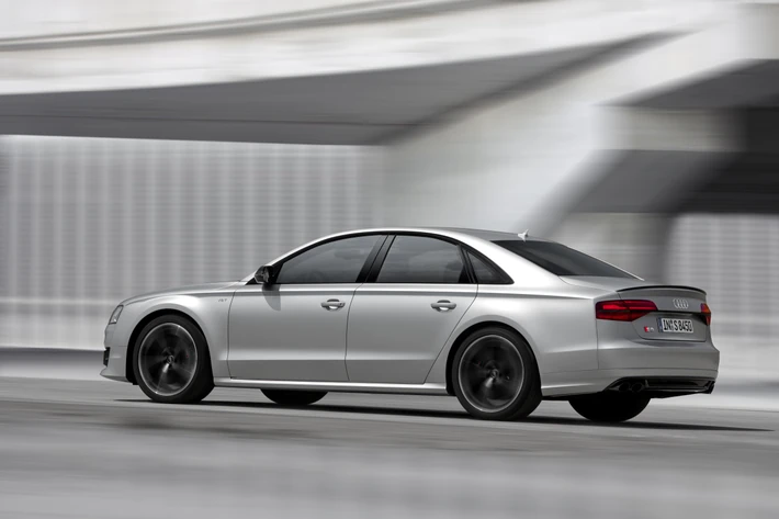 Nowe Audi S8 plus