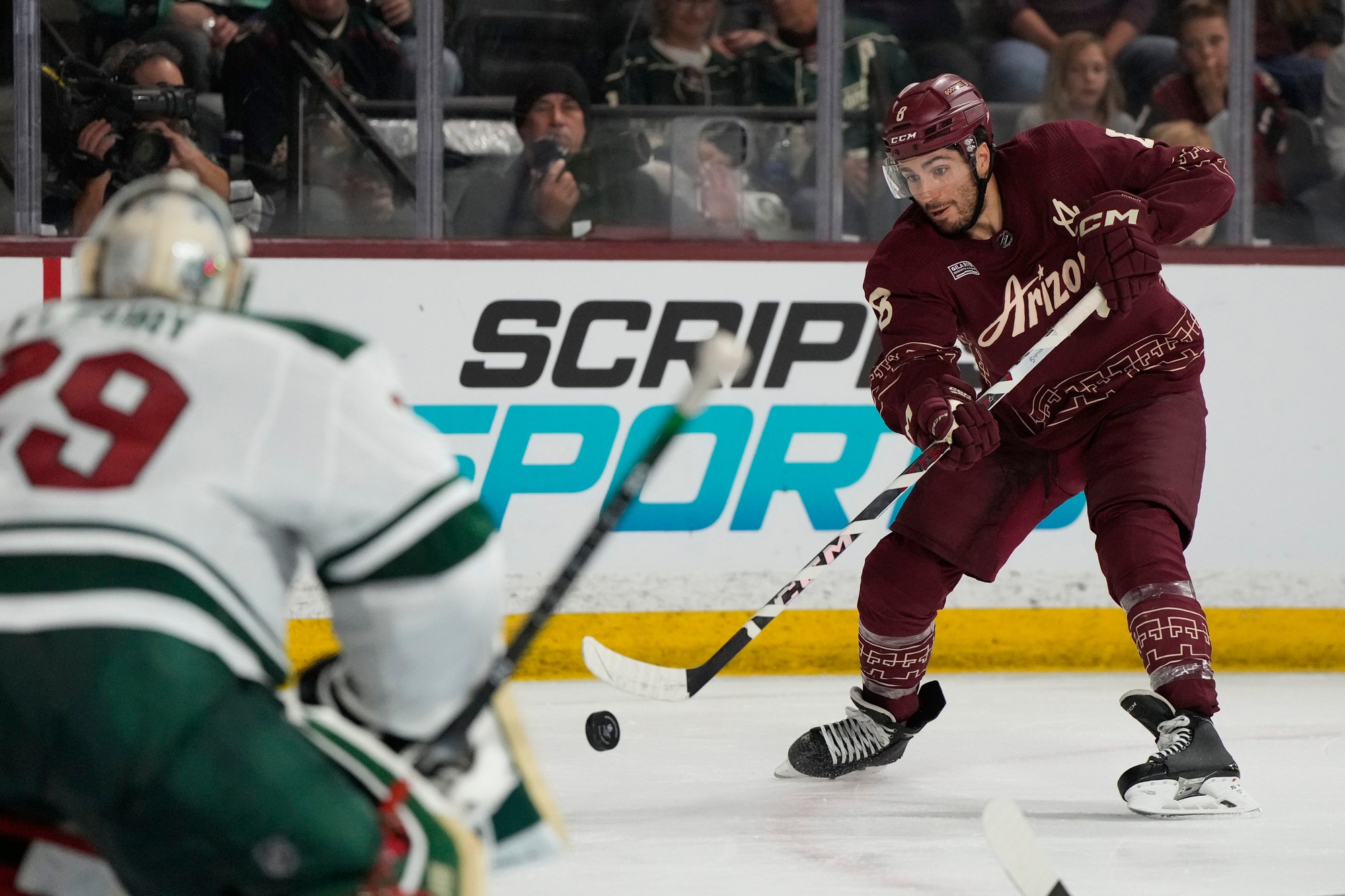 Zápas NHL: Minnesota Wild - Arizona Coyotes.