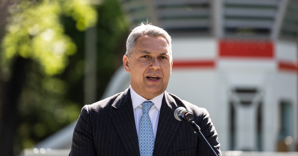 Lázár János szerint nem privatizáció a budapesti pályaudvarok bérbe adása 99 évre: Vitézy Dávid szerint csak félrebeszél
