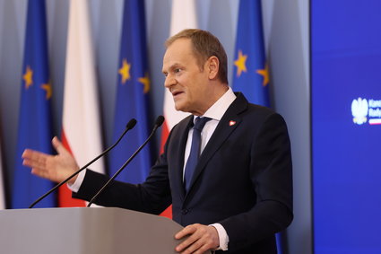 Tusk zmienia strategię odnośnie do wet prezydenta. "Przeczekamy ten rok i trzy miesiące"