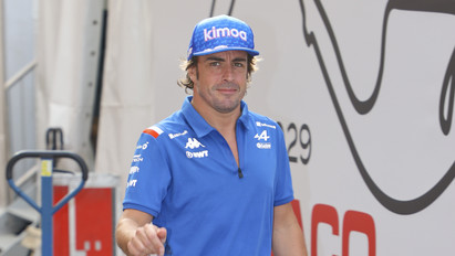 Hihetetlen Forma-1-es rekordot dönt meg Fernando Alonso