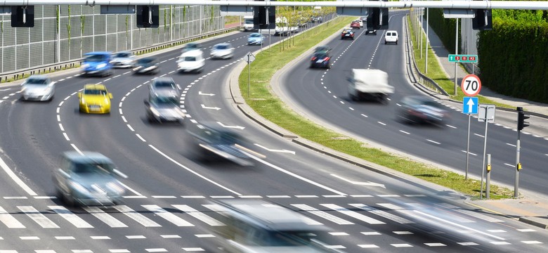 Pobór opłat drogowych utonie w przetargach? ITD pokazuje, jak chce rozbudowywać e-myto