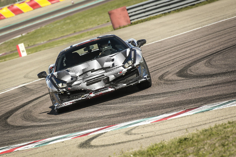 Ferrari 488 Pista