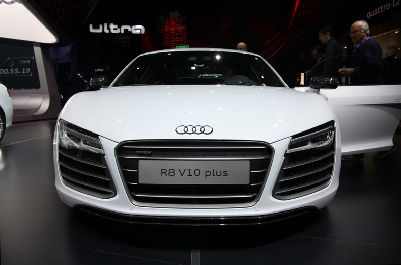 Audi R8 (Paryż 2012)