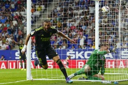 Benzema odpowiedział Lewandowskiemu. Real wrócił na pozycję lidera [WIDEO]