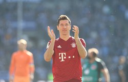 Lewandowski zostanie w Bayernie? Jest komentarz dyrektora sportowego