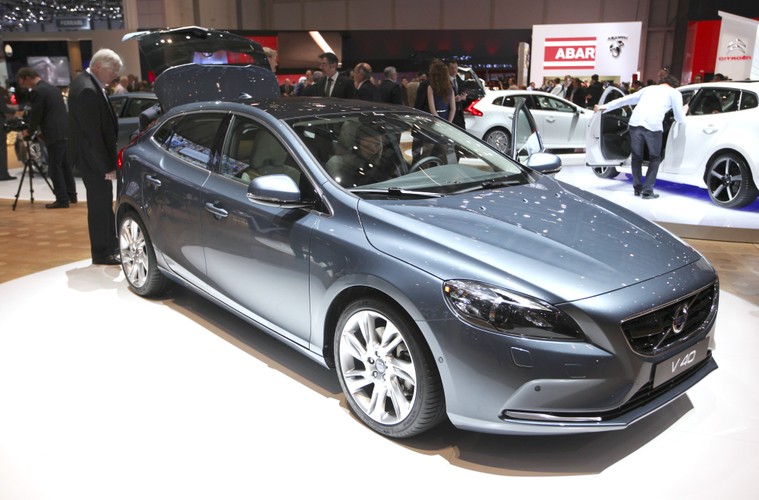 Volvo V40