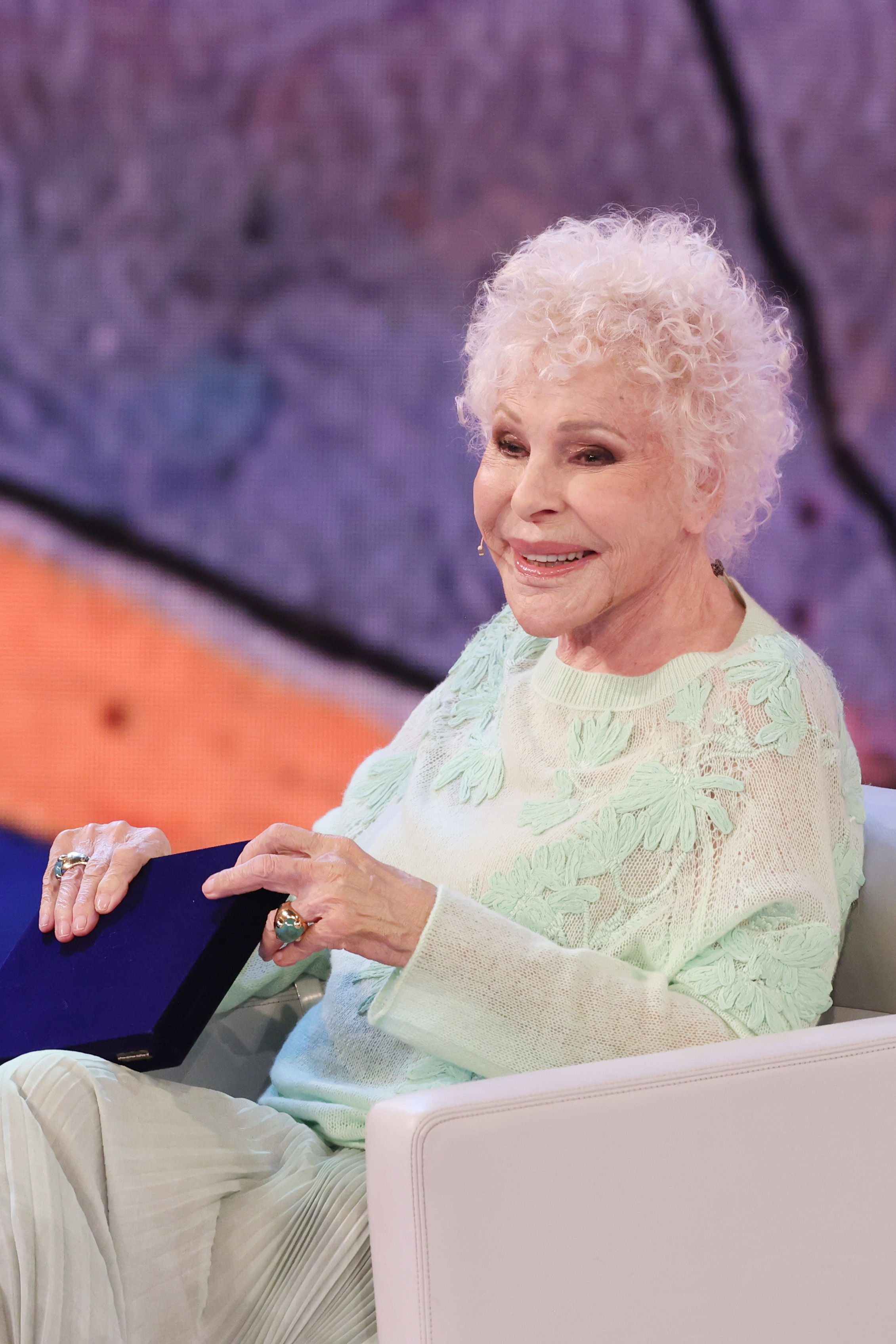 Ornella Vanoni, 91: è viva o morta? Media in totale contraddizione