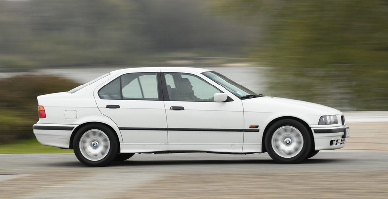 3. BMW serii 3 (E36) (1990-98) - od 4000 zł 