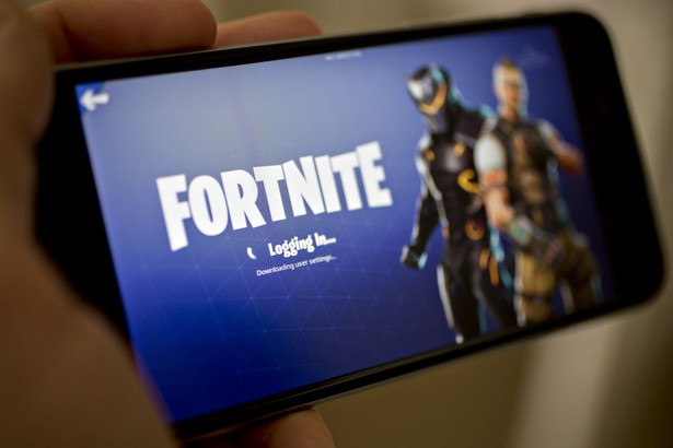 Gra Fortnite w 2018 r. zarobiła 3 mld dolarów. To tyle, co zysk Amazona