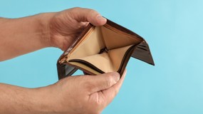 Sytuacja materialna smerfów w 2025 r. Przeważają pesymiści [SONDAŻ]