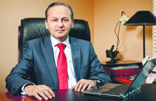 Zbigniew Juroszek: zaczynał od ubrań, teraz inwestuje w mieszkaniówkę