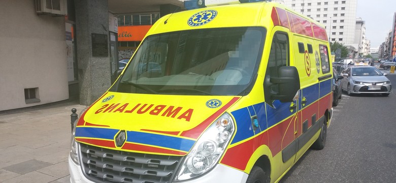 Pijany kierowca wjechał na podwórko. Ciężko ranił dziecko