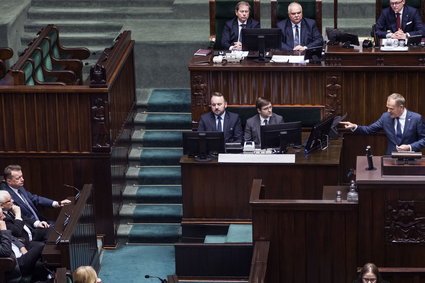 Budowa mitu, sygnał do Ukrainy i role w koalicji. Pięć wniosków po exposé Tuska