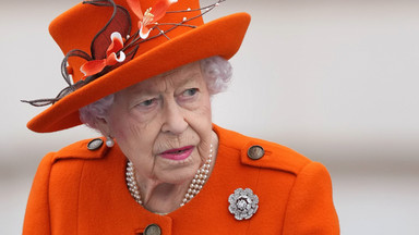 Media: Elżbieta II zwołała najbliższą rodzinę. Chodzi o jej zdrowie. "Komunikat był jasny"