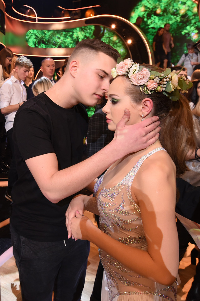 "Taniec z gwiazdami": najpiękniejsze i najzabawniejsze zdjęcia weselnego odcinka