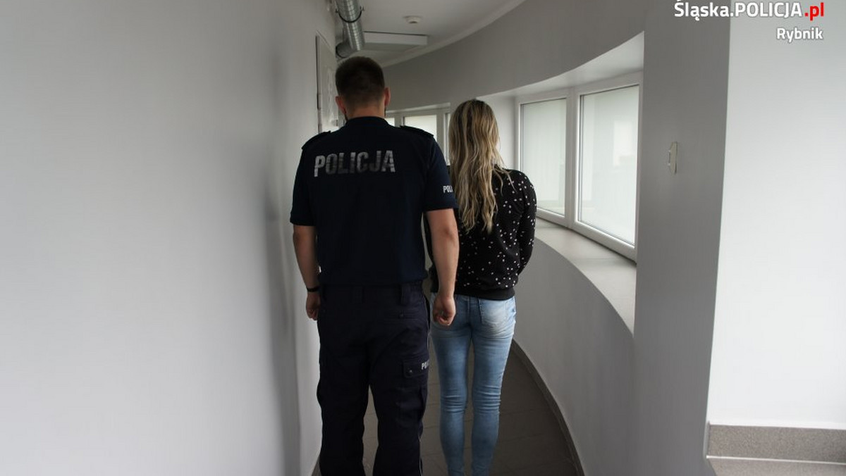 Śląsk: rozbito gang zajmujący się prostytucją
