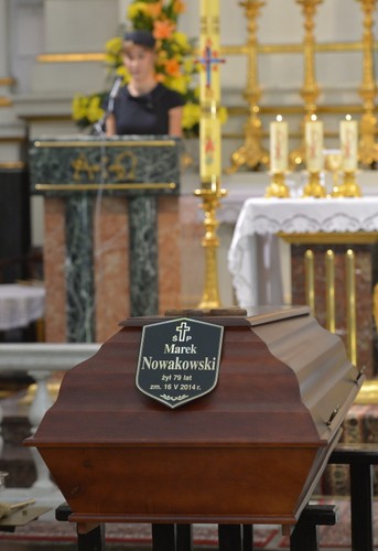 Pisarz Marek Nowakowski spoczął na Cmentarzu Wojskowym na Powązkach