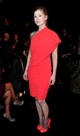 A Lanvin show-ján természetesen Lanvinben. Imádjuk ezt a színt.