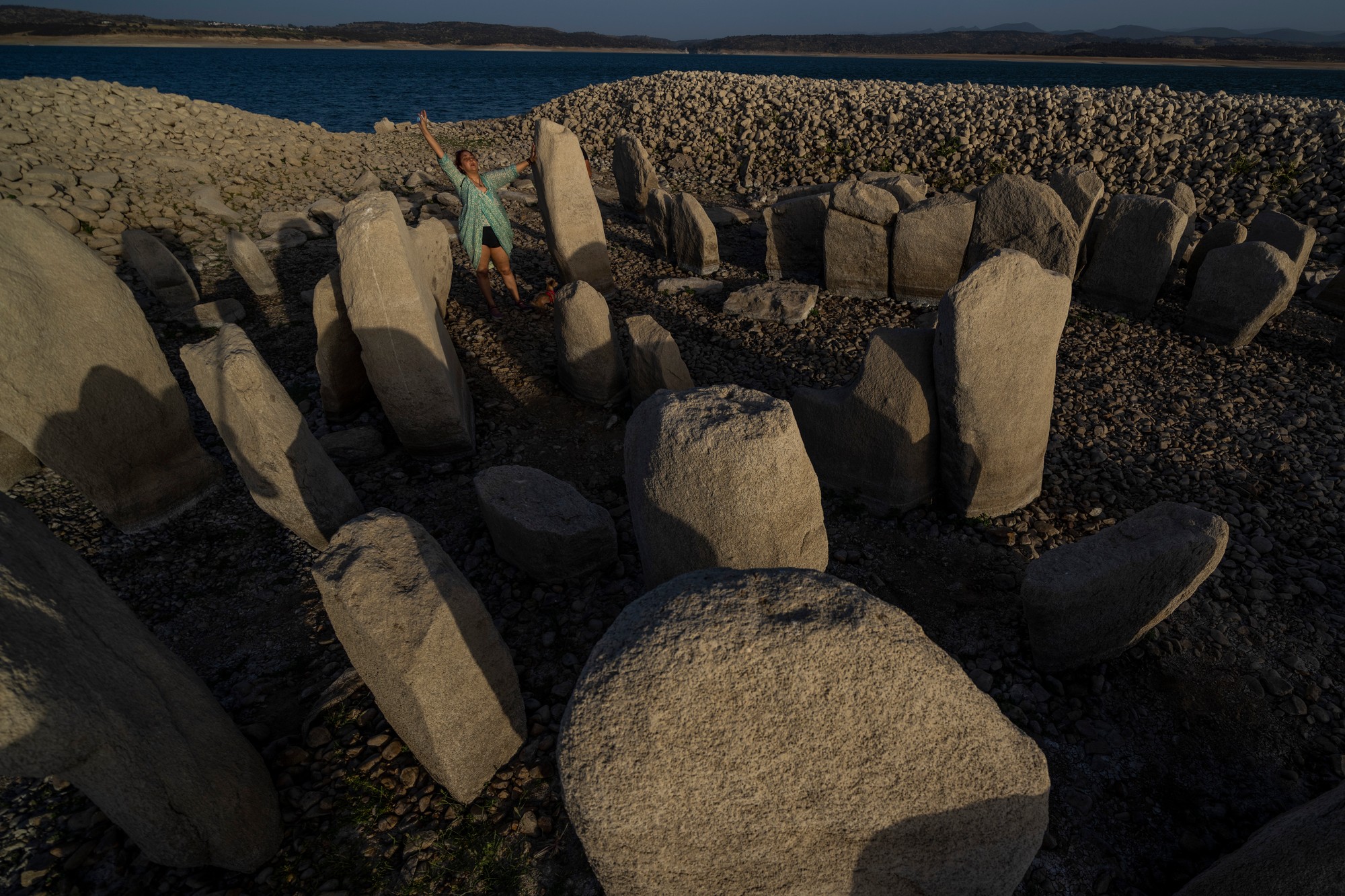 Pokles hladiny pre rekordné sucho znovu odkryl španielsky Stonehenge.