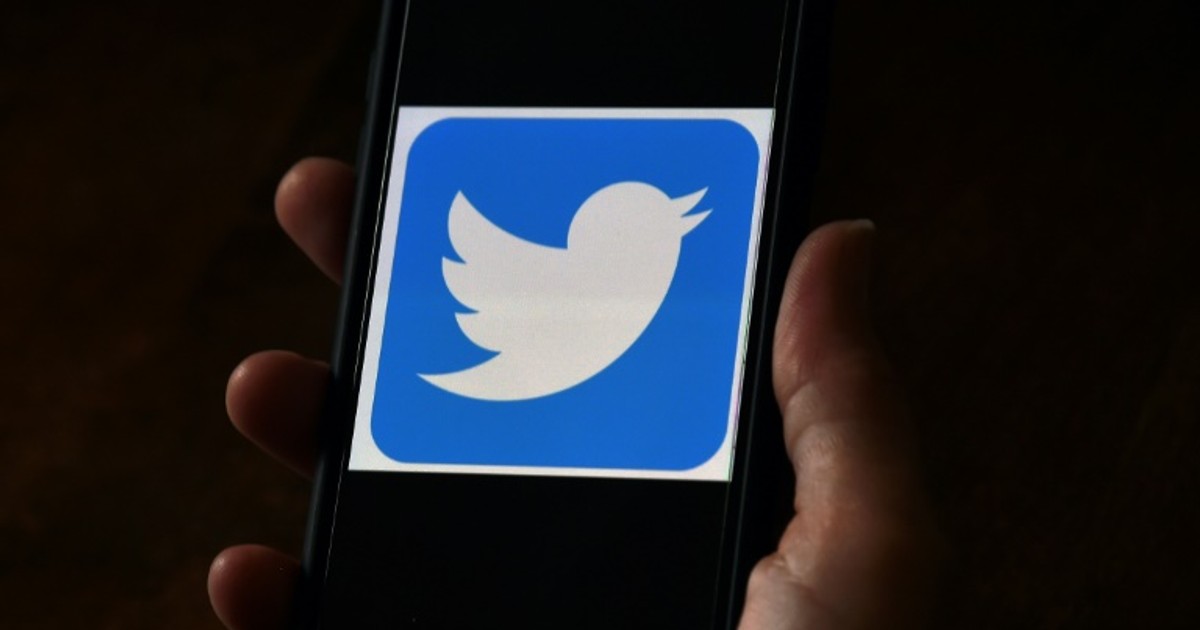 Twitter says hackers ‘manipulated’ employees to access accounts [ARTICLE]