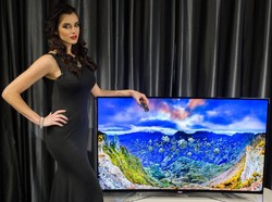 Nowa odsłona LG OLED. Telewizor wysadzany kryształkami Svarovskiego
