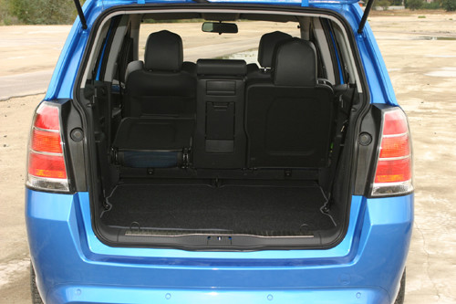 Opel Zafira OPC - Ekspresowy minivan