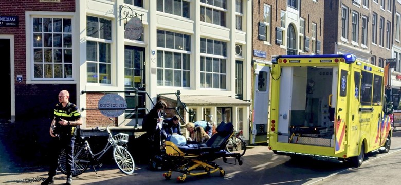 Nożownik z Ukrainy zaatakował w Amsterdamie. Wśród rannych obywatel Polski