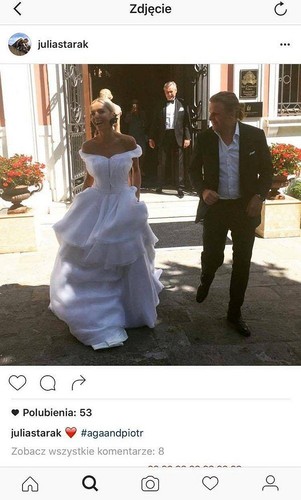 ślub Agnieszki Szulim i Piotra Woźniaka-Staraka / zdjęcia z profilu Julii Starak