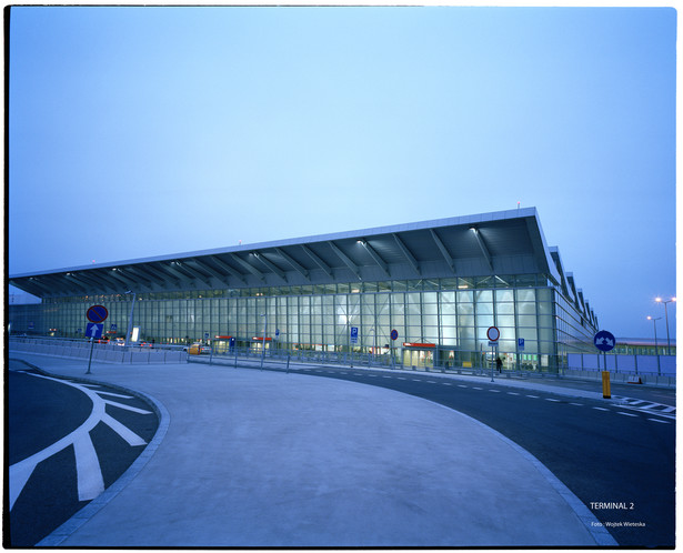Terminal 2 lotniska Chopina w Warszawie. Fot. Wojciech Wieteska, materiały UM Warszawa