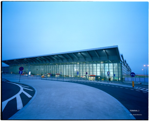 Terminal 2 lotniska Chopina w Warszawie. Fot. Wojciech Wieteska, materiały UM Warszawa