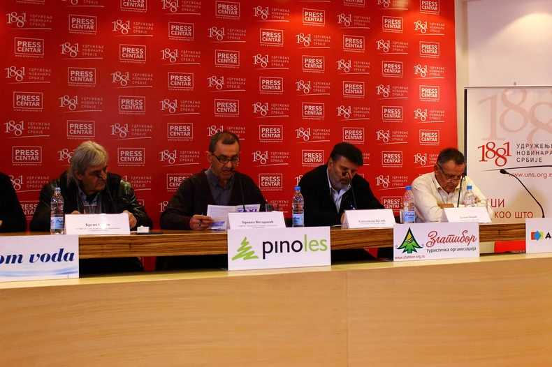 Predstavnici taksista i prevoznika za hitno rešavanje problema