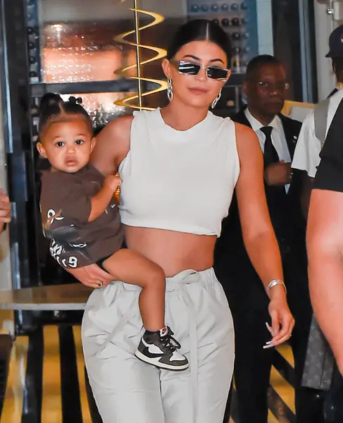 Kylie Jenner planuje, że mała Stormi wyrośnie na kolejną kobietę sukcesu w słynnej rodzinie celebrytek