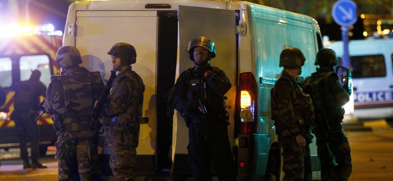 Na Facebooku prosił o szturm na Bataclan. "Zabijają zakładników jednego po drugim"