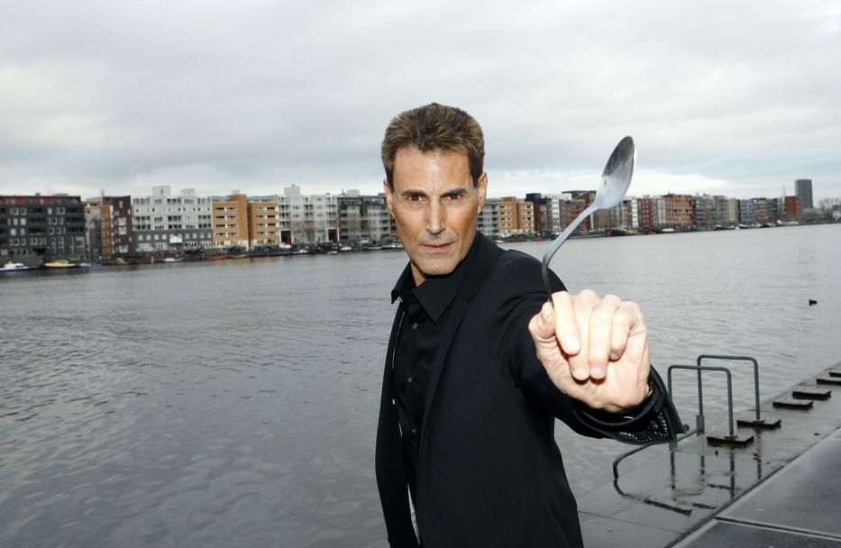 Uri Geller megüzente: Ha rajta múlik, nem lesz Brexit /Fotó:Northfoto