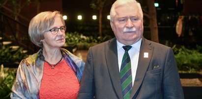 Danuta Wałęsa znów skarży się na męża. „Żyjemy osobno, ja sobie, on sobie”