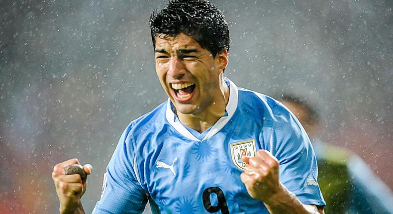 Qatar 2022: Suarez lead Uruguay into the world cup