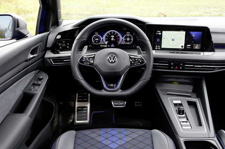 Volkswagen Golf R Variant (2021)