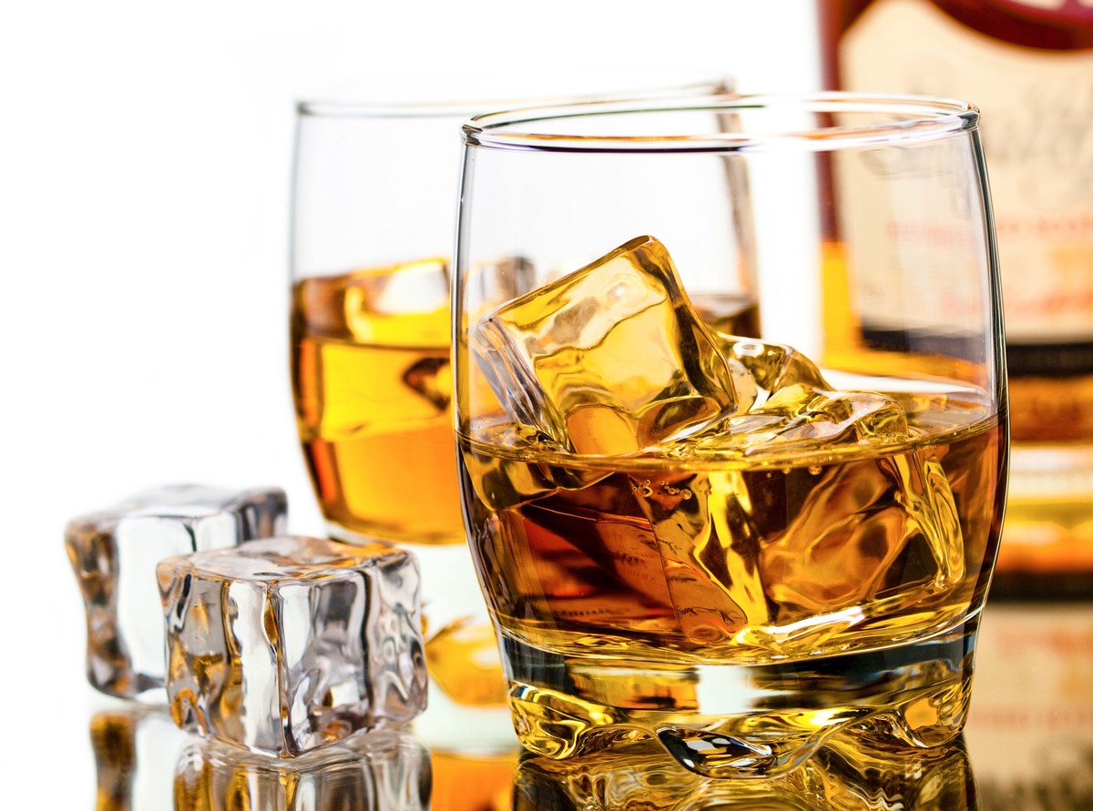 Alkohol przedłuża życie. Naukowcy obliczyli dawkę