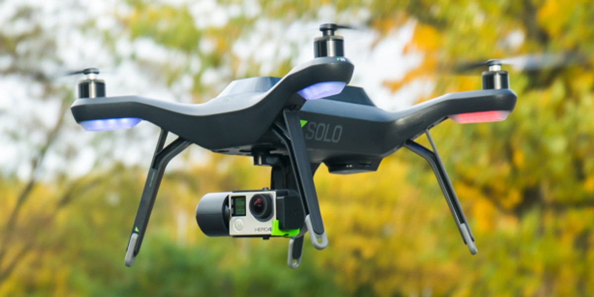 Angeflogen: 3DR Solo – Drohne mit GoPro Hero4 Kamera | TechStage