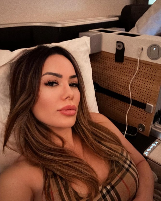 Brazilska influenserka Džu Isen