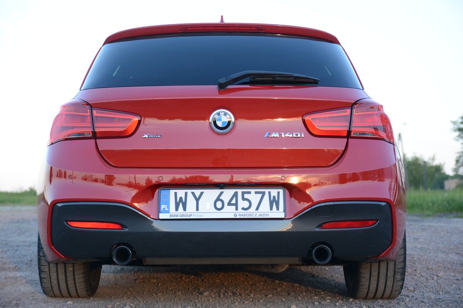 BMW M140i xDrive – przyczajony tygrys, ukryty smok