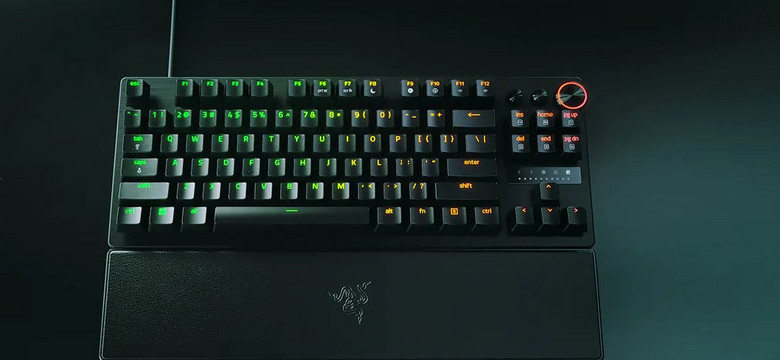 HUNTSMAN V3 Pro TKL to jedna z najlepszych klawiatur Razera [RECENZJA]