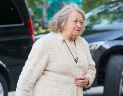 Janina Goss z torebką za kilkanaście tysięcy. 81-latka nieźle zaszalała [FOTO]