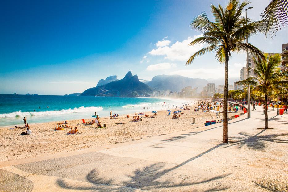 Vár minket a Copacabana! Ki ne strandolna szívesen ezen a parton!  / Fotó: Shutterstock