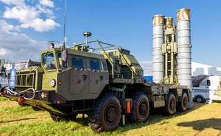 W Moskwie rozmieszczono systemy rakietowe S-400