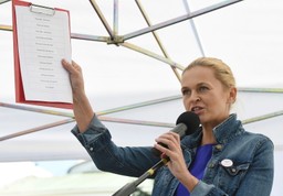 "Nie chcemy zgadzać się na koszmar i terror". Manifestacja przeciwko zakazowi aborcji w Warszawie