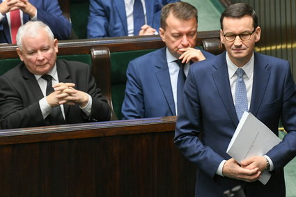 Ponad dekada "tymczasowości". Sejm utrzymał podwyższony VAT na kolejny rok